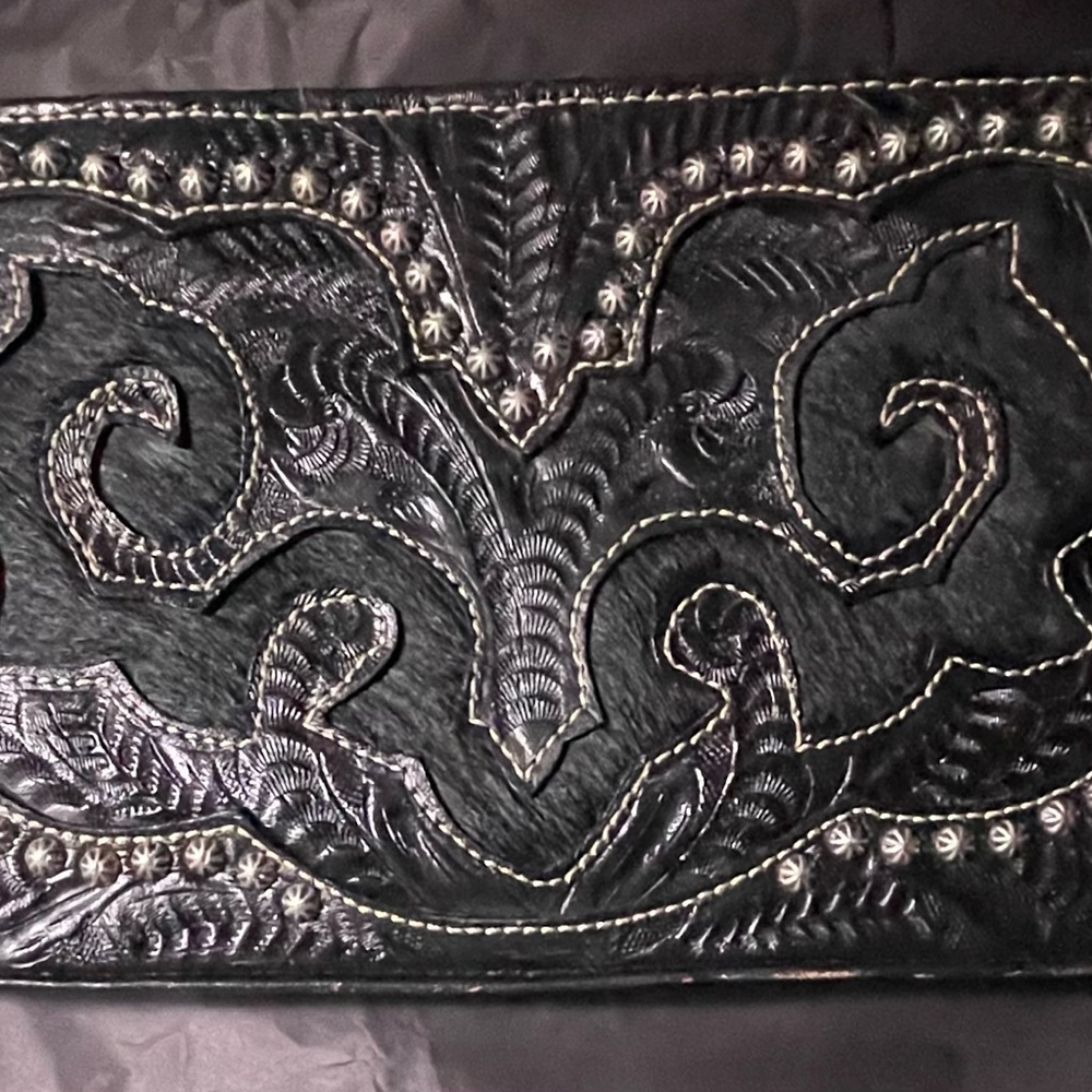 American West black leather clutch